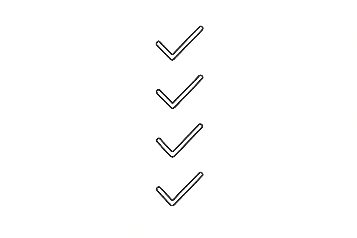 Checkliste KI-Agenten Abstrakte Illustration: vier flache Häkchen-Symbole untereinander, Sinnbild für eine Checkliste